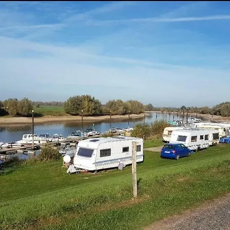 Holiday home Chalet J307 *